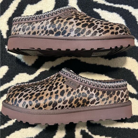 NWT UGGāTasman Caspian Burnt Cedar Slippers Size Women's 8 - Picture 10 of 15